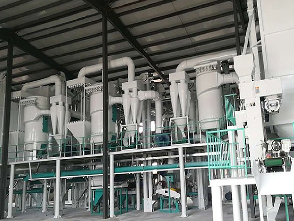 <a href=http://http://m.ycmmyk.com/product/6/ target=_blank class=infotextkey>玉米加工機(jī)械</a>